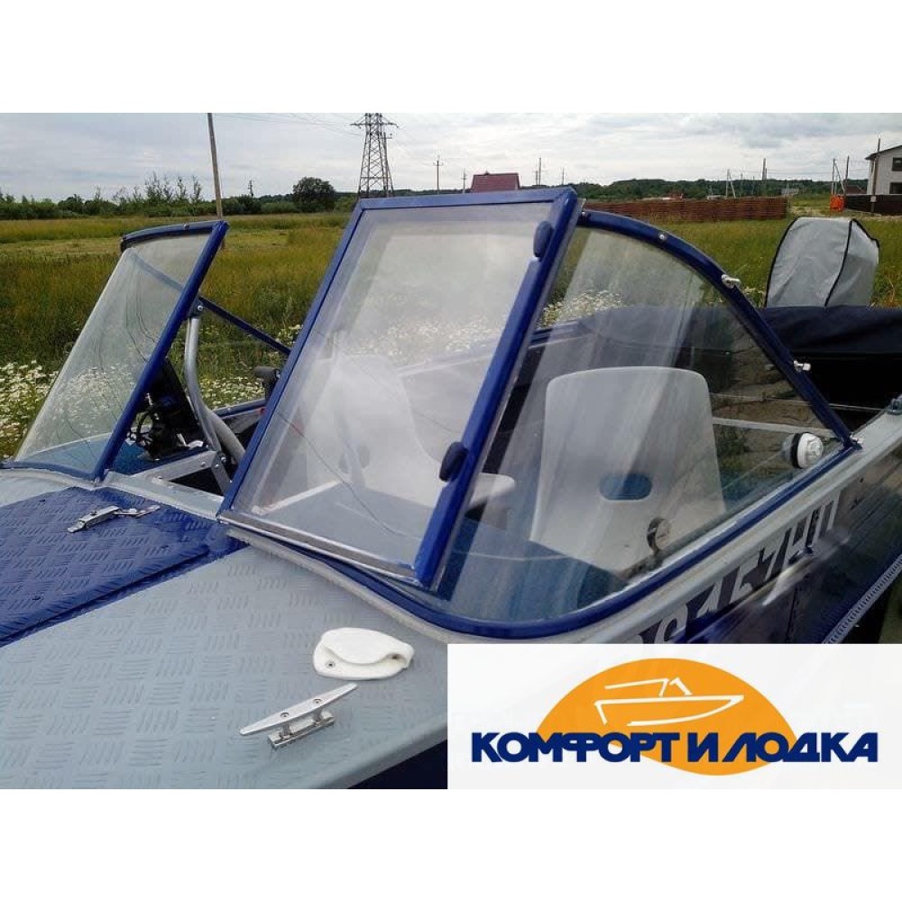 Ветровое стекло для лодки Воронеж, с калиткой для выхода на нос.